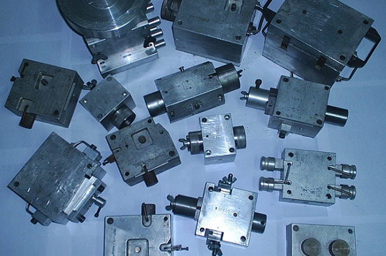 模具 mold
